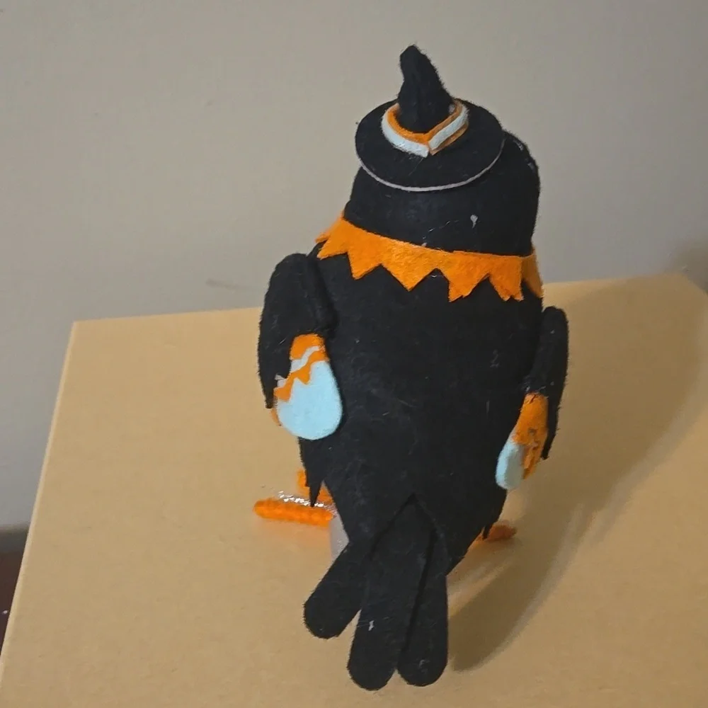 Target 2020 Spella Halloween Black and Orange Bird